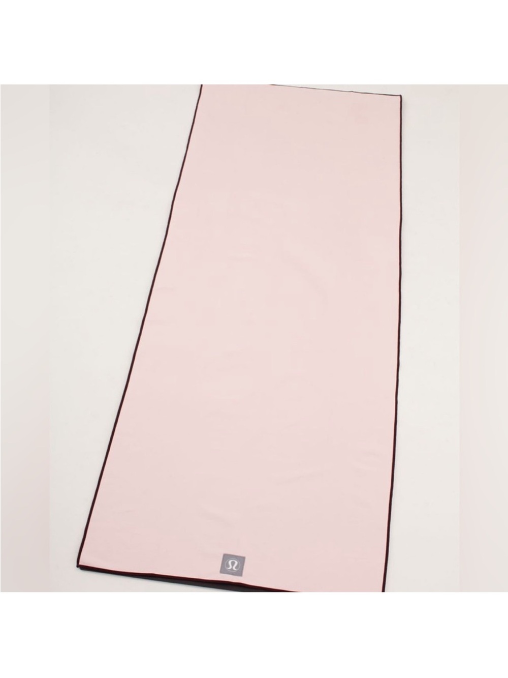 Lululemon Manduka Equa Towel Plus
Pretty Pink / Bordeaux Drama NWOT